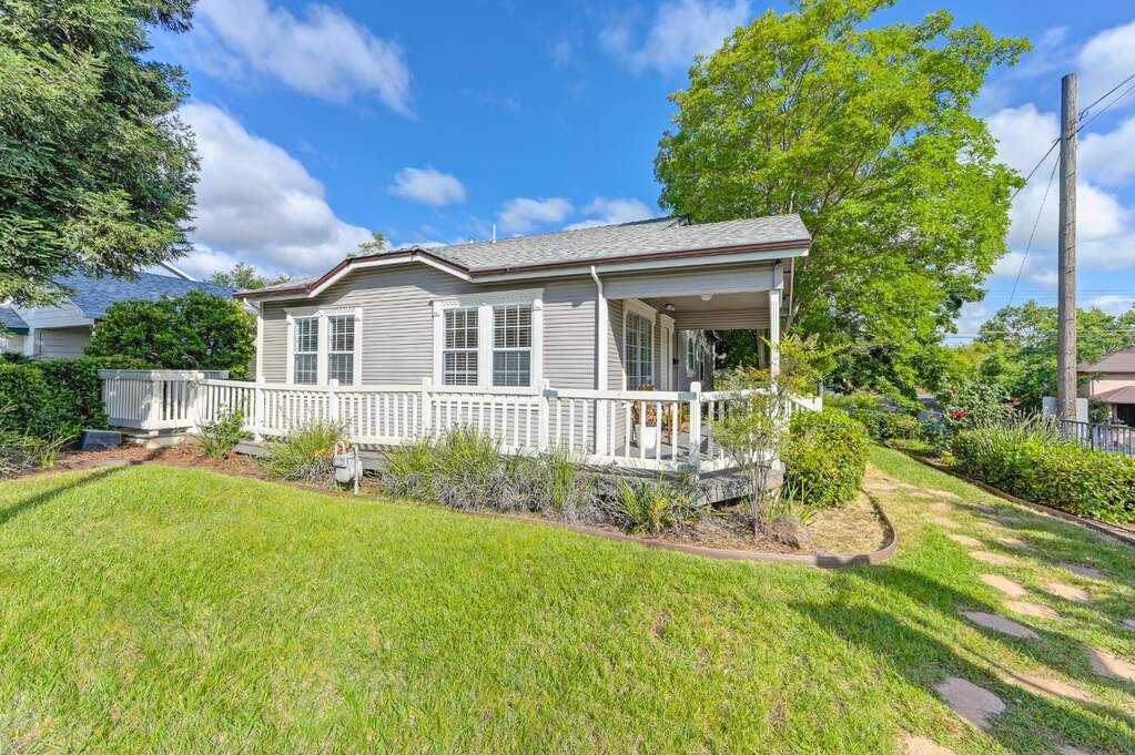 512 Riley Street, Folsom, CA 95630
