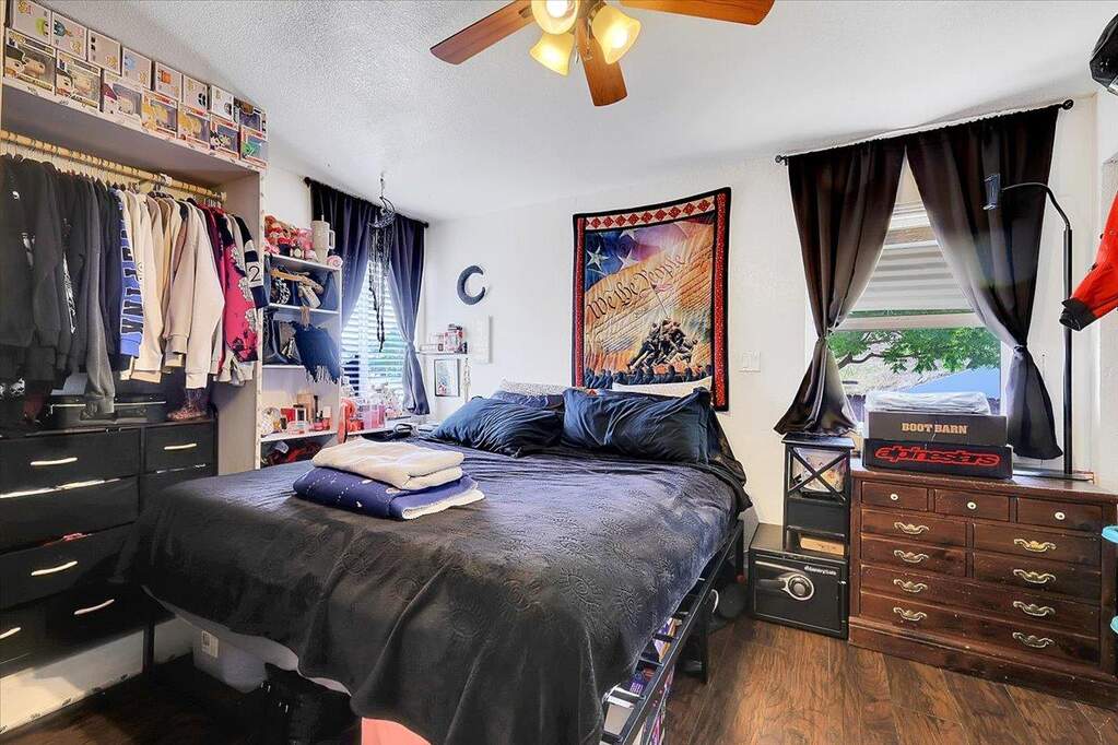 1215 J Street, Marysville, CA 95901