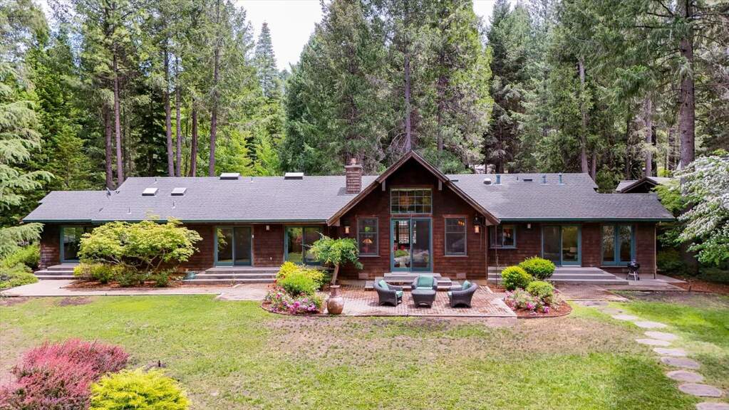 10499 Jasper Agate Court, Nevada City, CA 95959