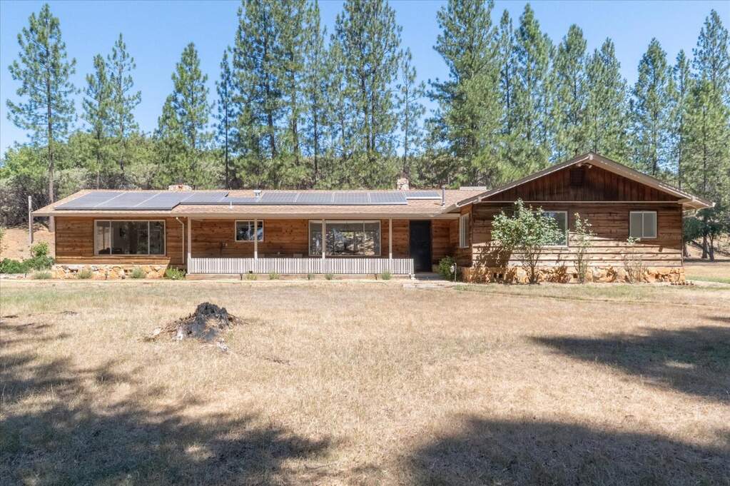 1997 Independence Cemetery Road, Rail Road Flat, CA 95257