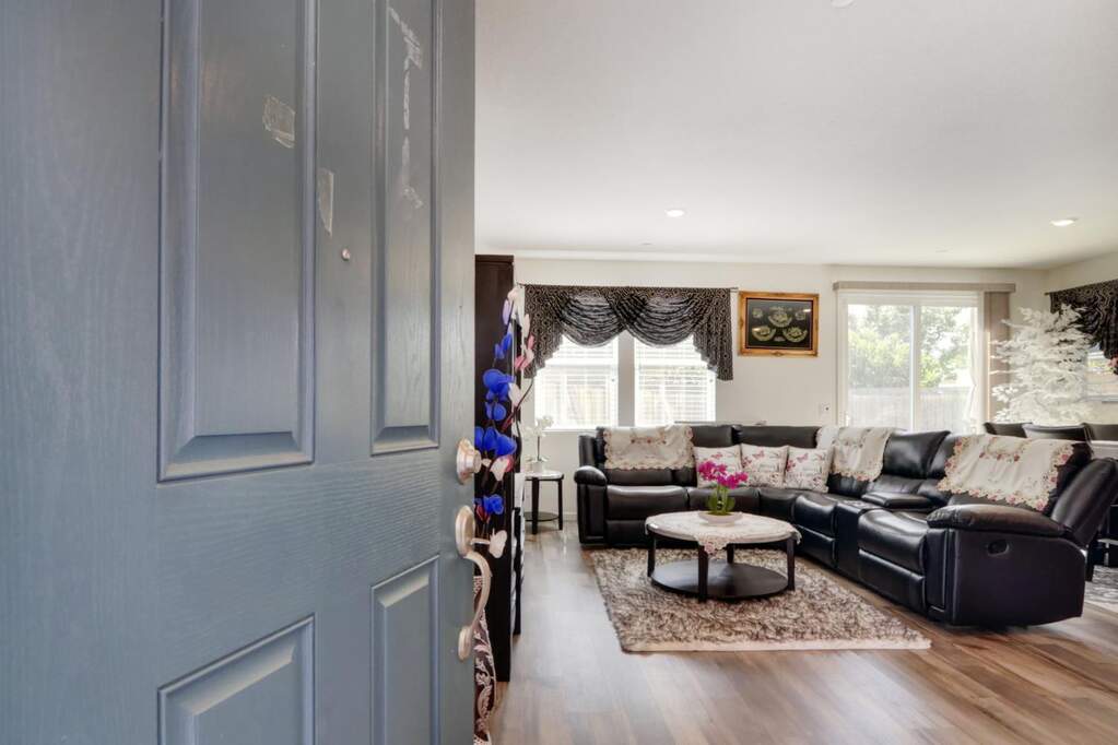 8150 S Kramer Ranch Lane, Elk Grove, CA 95758