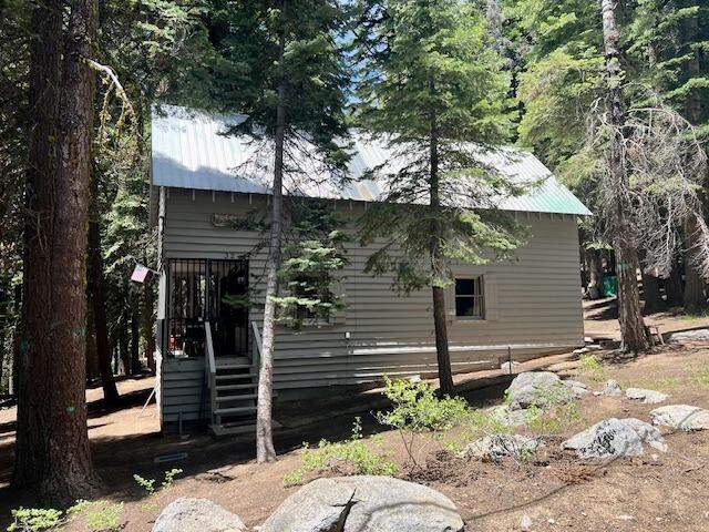 32 Clark Station, Sierra City, CA 96125