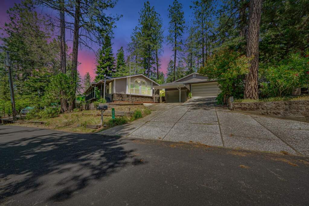 571 B Lane, Applegate, CA 95703