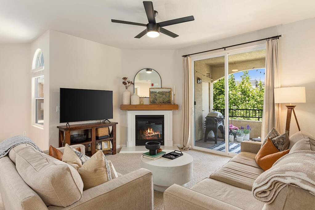900 Moon Circle #921, Folsom, CA 95630