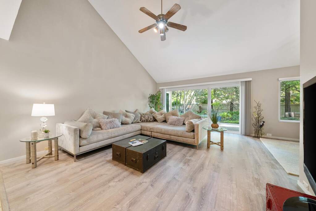 8958 Sunset Avenue, Fair Oaks, CA 95628