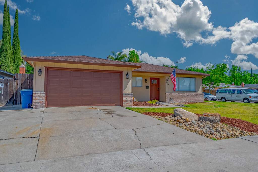 1615 Loughborough Drive, Merced, CA 95348