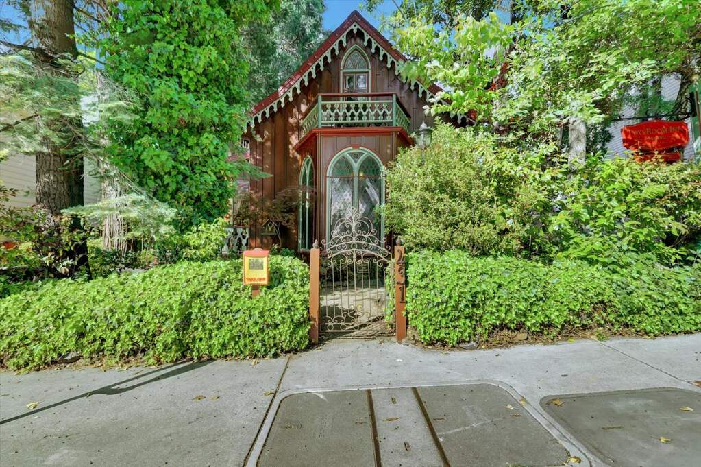 431 Broad Street, Nevada City, CA 95959