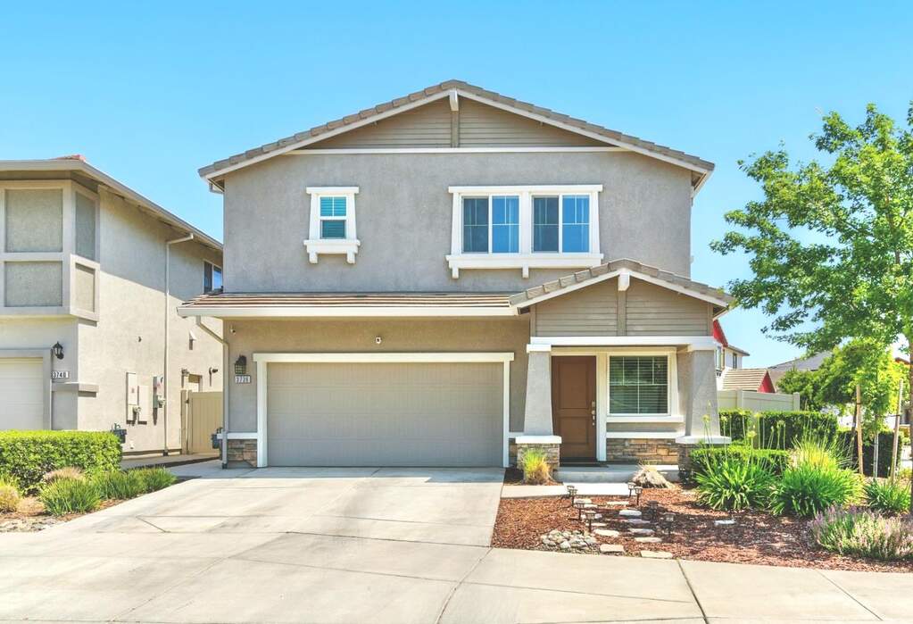 3736 Bridgehaven Way, Sacramento, CA 95834