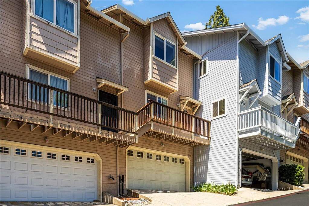 1366 Oak Ridge Drive, Colfax, CA 95713