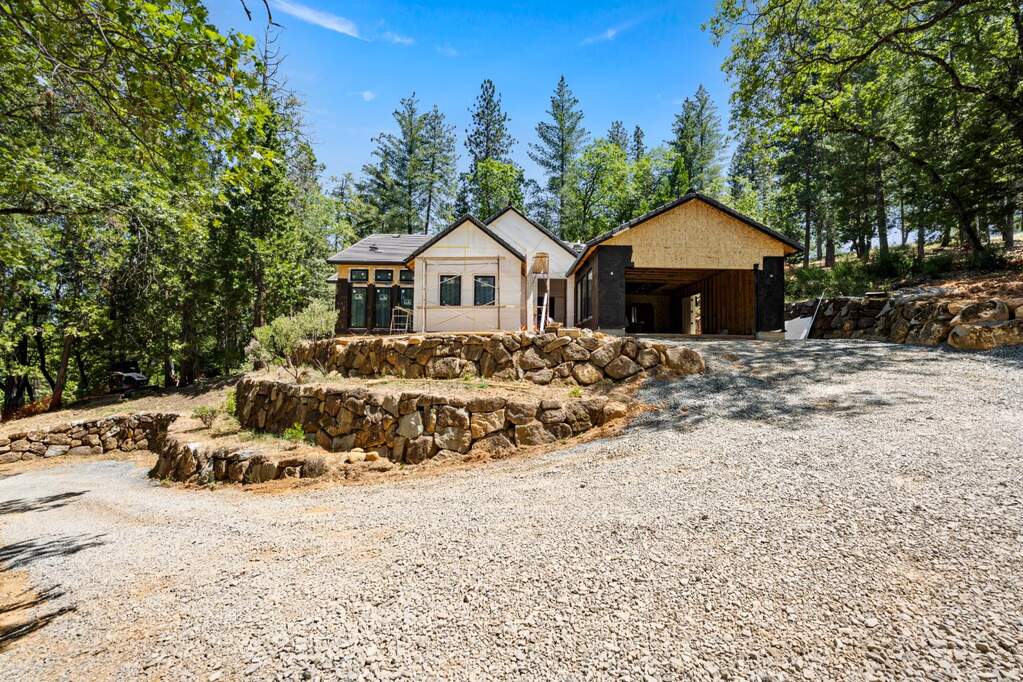 15065 Grand Knoll Drive, Meadow Vista, CA 95722