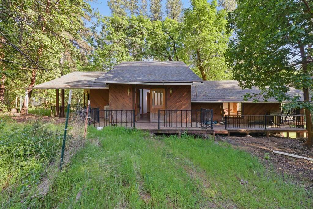 19250 Fiddletown Road, Fiddletown, CA 95629