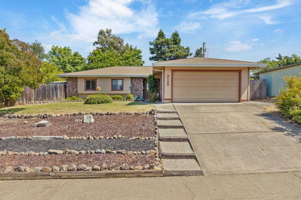 3120 Somerset Way, Rocklin, CA 95677