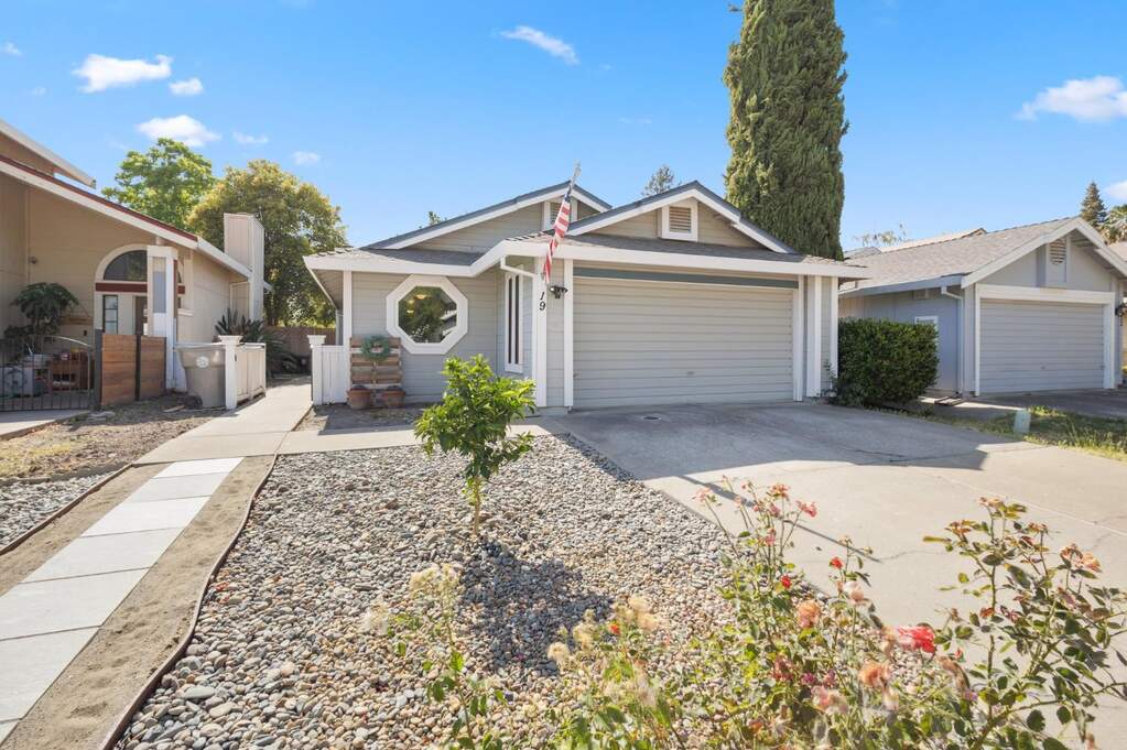 19 Lanyard Court, Sacramento, CA 95831