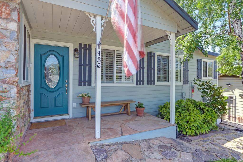 135 Clark Street, Auburn, CA 95603