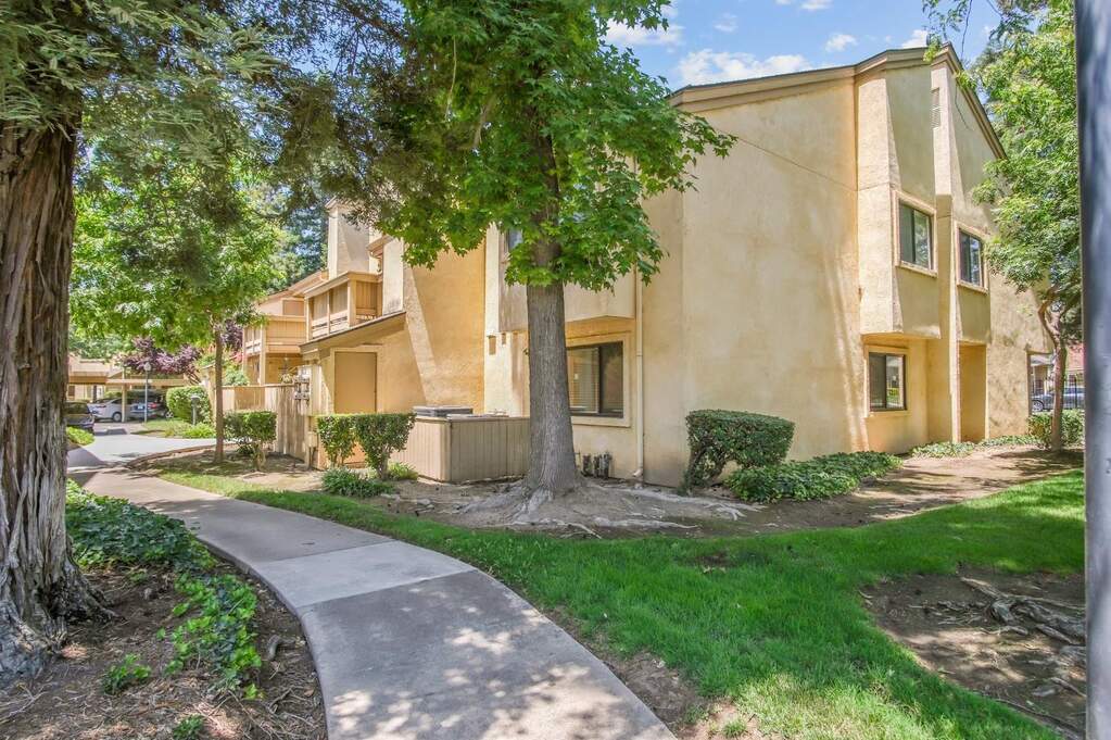 3424 Vintage Drive #152, Modesto, CA 95356