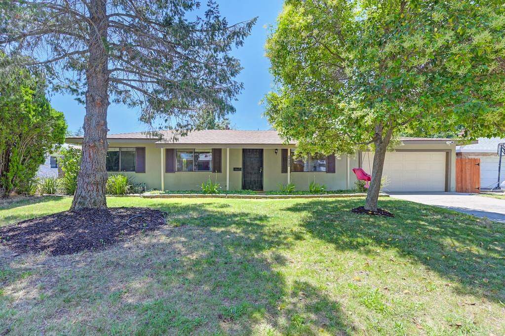 7070 Dolan Way
