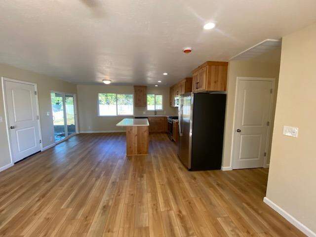 1954 Durham Dayton Hwy, Durham, CA 95938