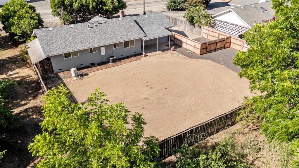 1954 Durham Dayton Hwy, Durham, CA 95938