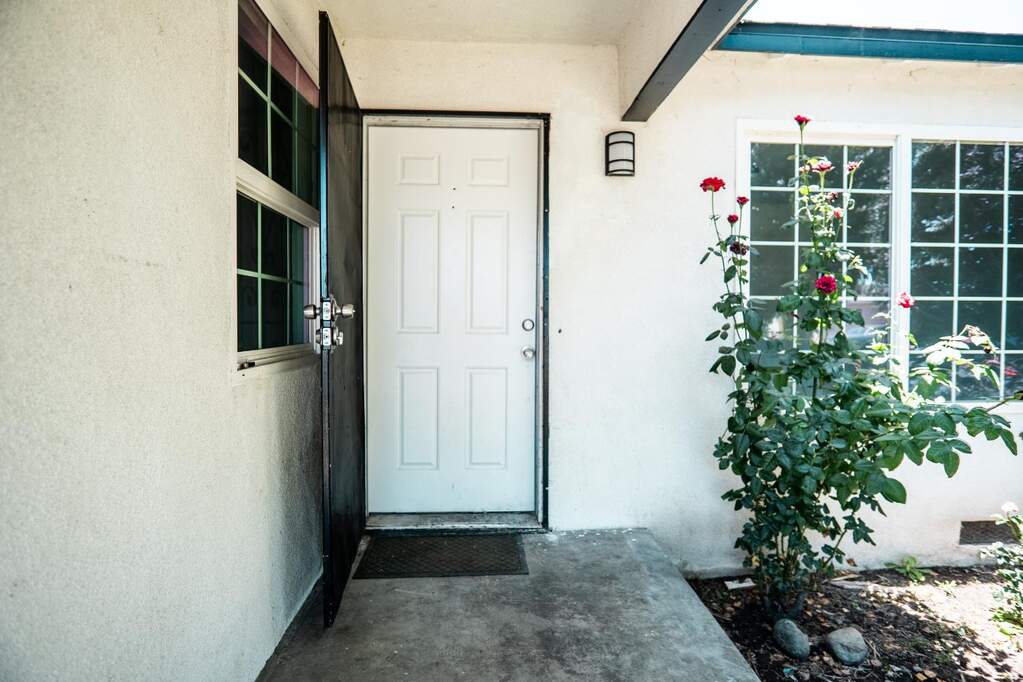2417 Louise Avenue, Ceres, CA 95307
