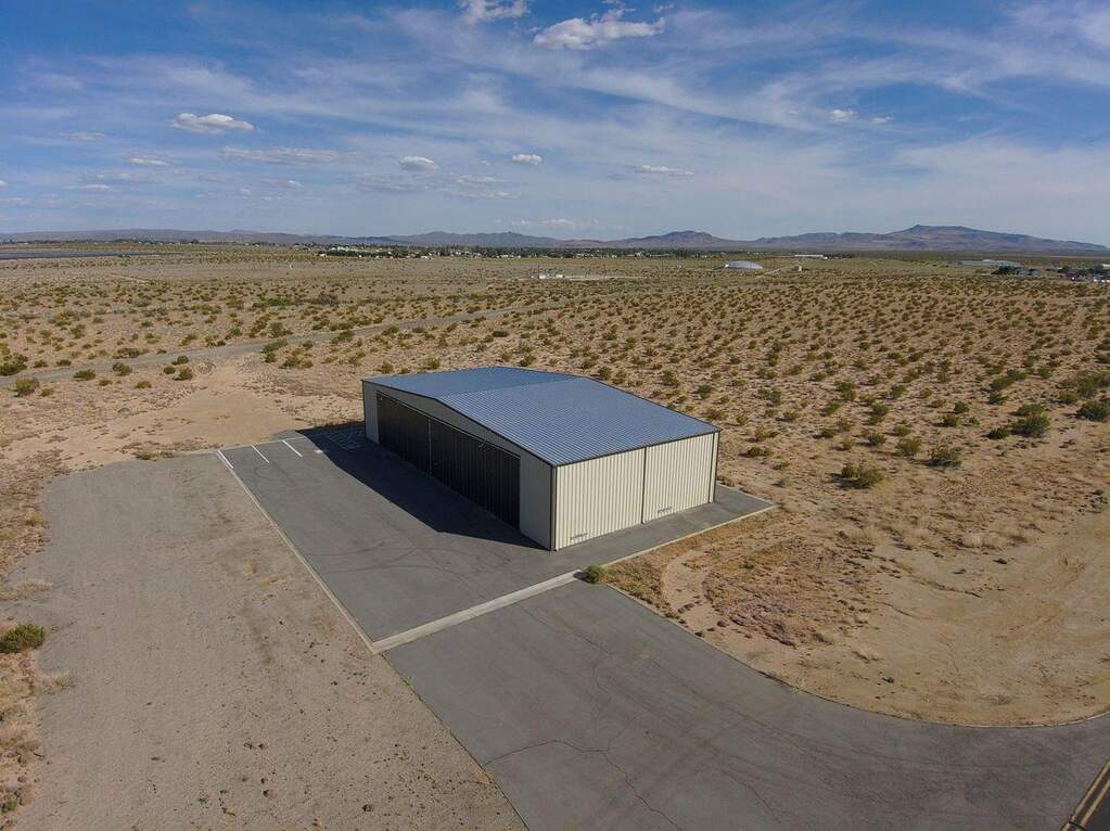 1669 Airport Road, Inyokern, CA 93527