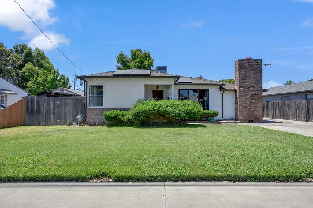 1324 Covillaud Street, Marysville, CA 95901