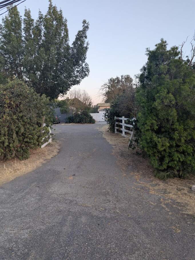 12098 Mariposa, Stockton, CA 95215
