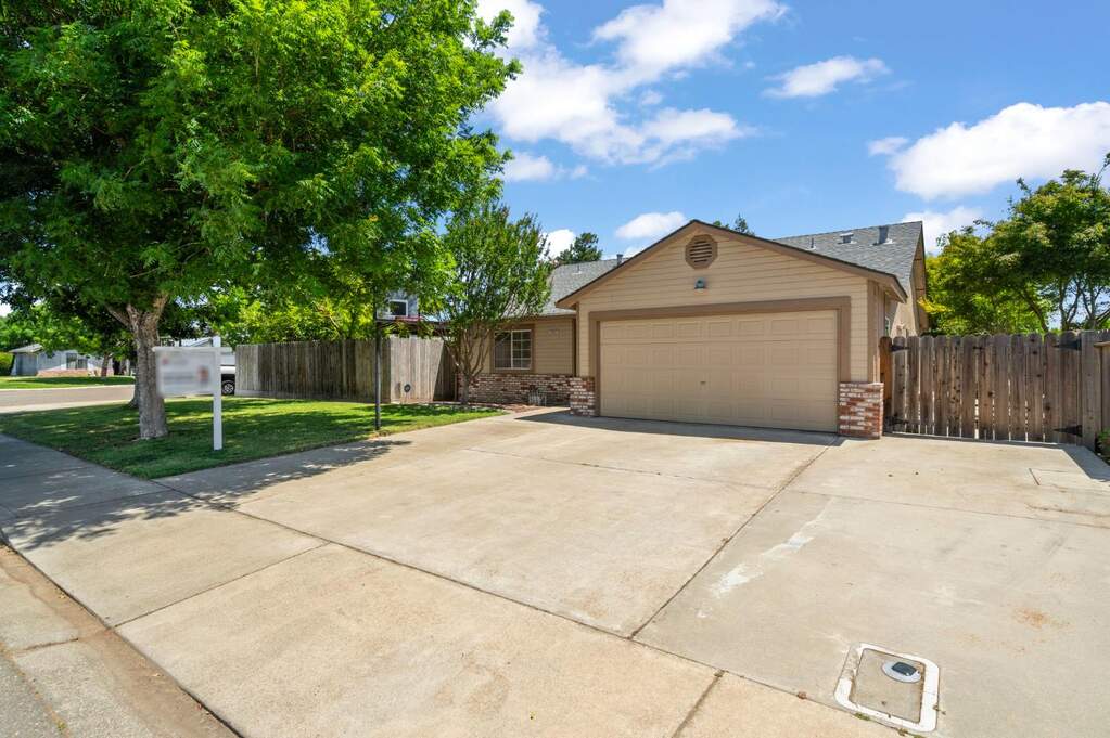 2900 Porsche Strasse, Turlock, CA 95382