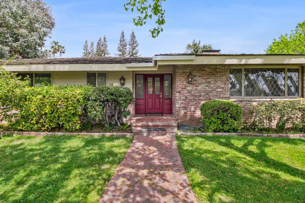 2830 Morse Avenue, Sacramento, CA 95821