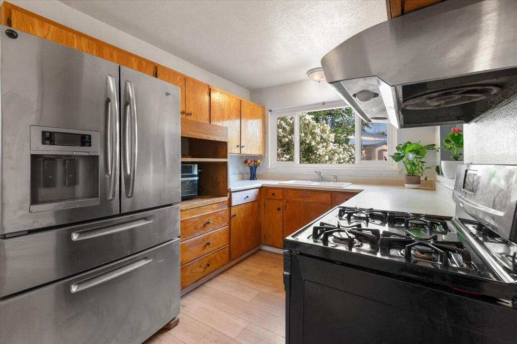 403 Mesa Street, Wheatland, CA 95692