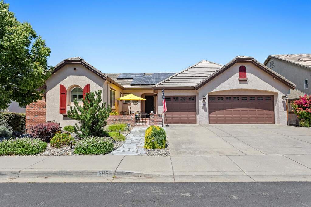 565 Sawka Drive, Auburn, CA 95603