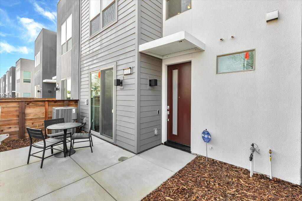 6141 Bridgecross Drive, Sacramento, CA 95835