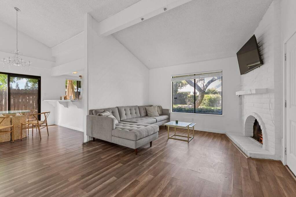 1326 Oak Terrace Court #2, Sacramento, CA 95825