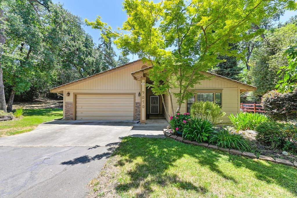 9070 Tudsbury Road, Loomis, CA 95650