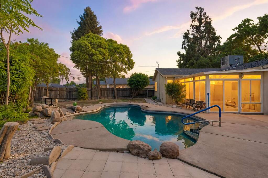 7219 Coronet Court