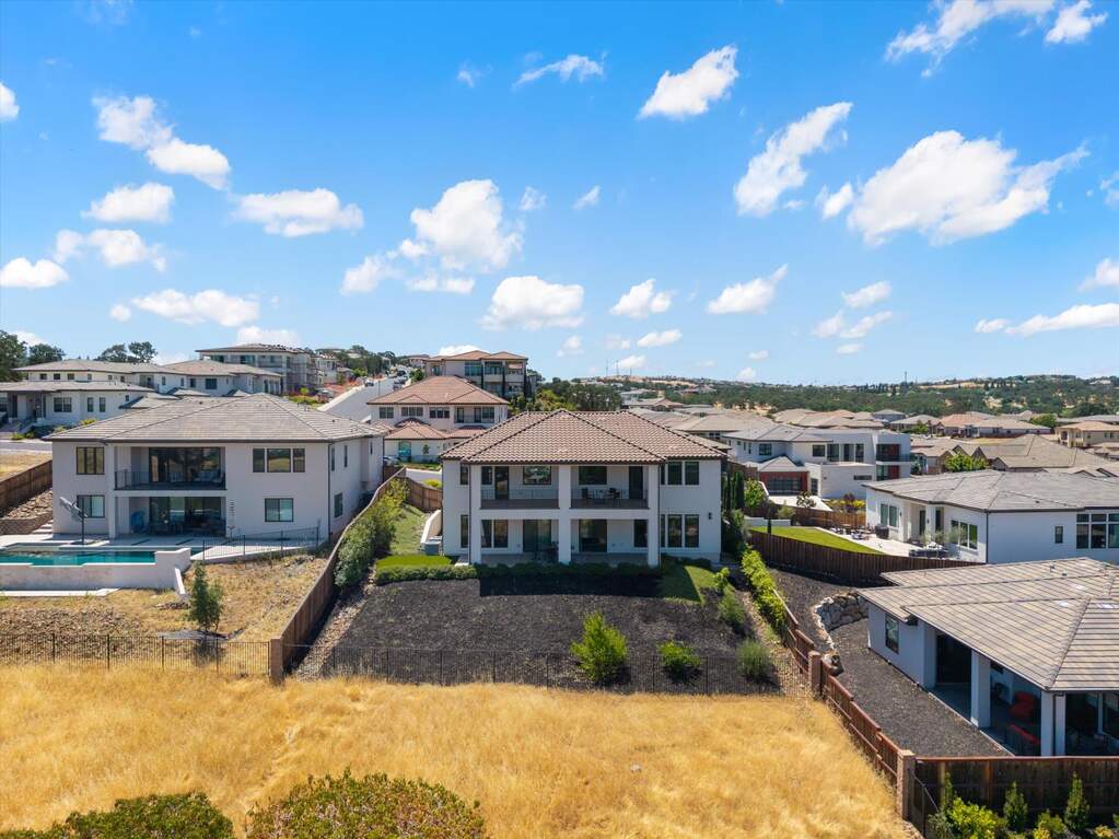 1986 Ritchie Street, Folsom, CA 95630 | MLS# 225085667 | Christie's ...