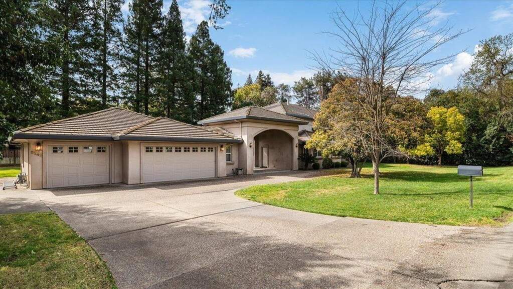5242 E Hildreth Lane, Stockton, CA 95212