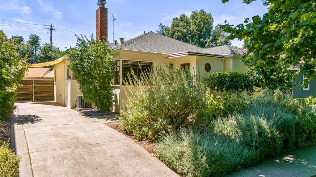 1504 V Street, Sacramento, CA 95818