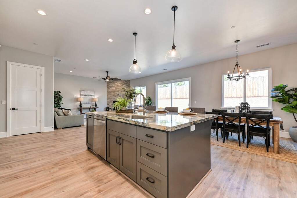 3289 Stone Field Way, Loomis, CA 95650