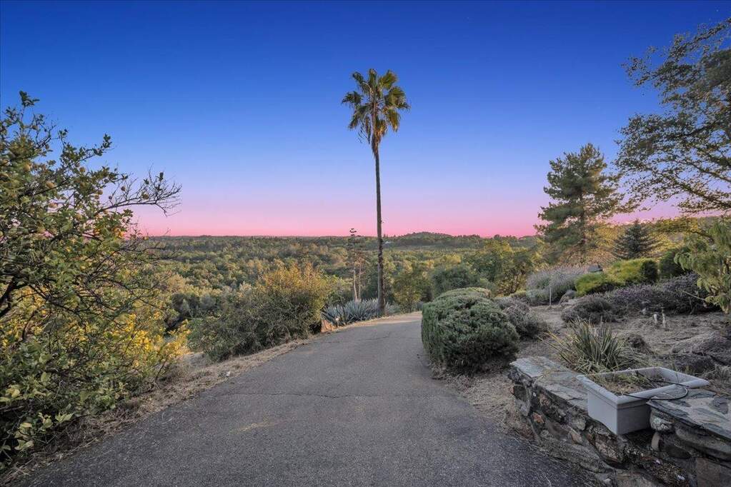 1605 Auburn Folsom Road, Auburn, CA 95603
