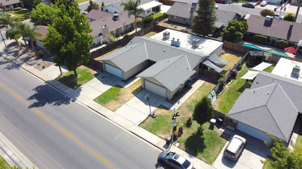1655-1657 Moffett Road, Ceres, CA 95307