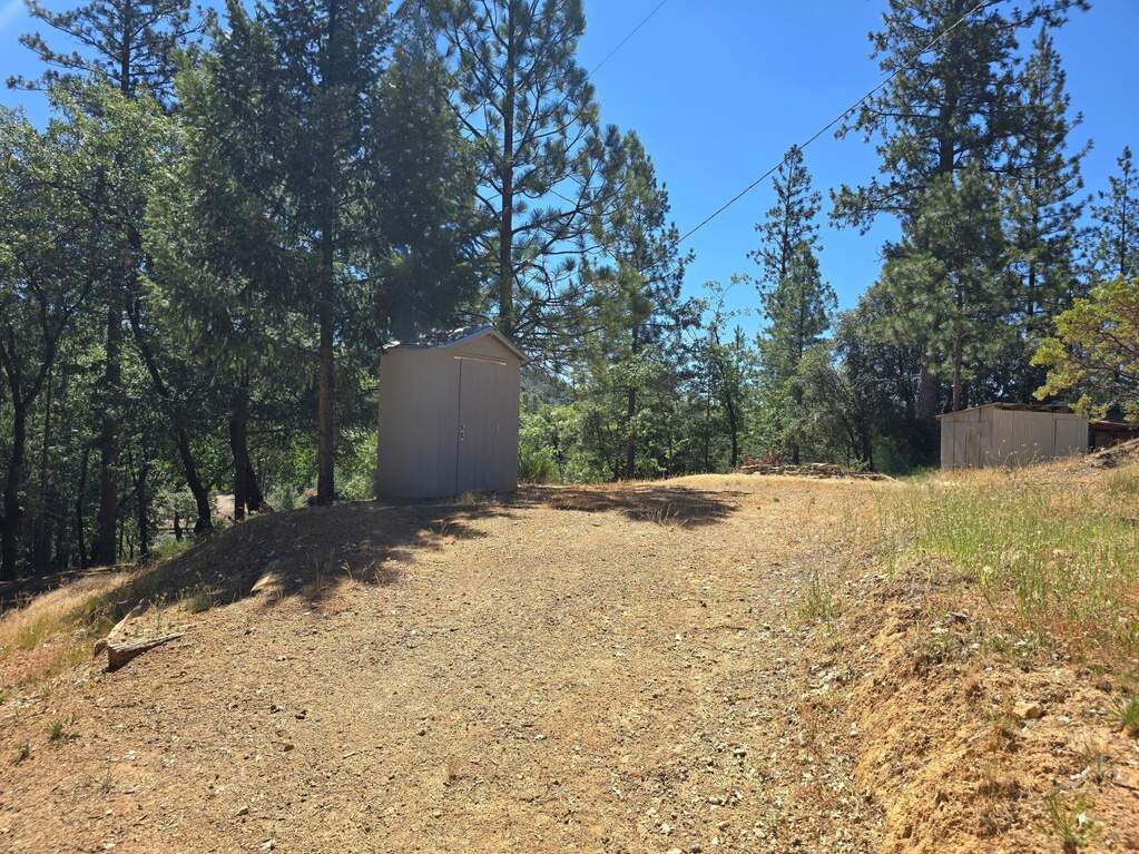 25840 Rollins Lake Road, Colfax, CA 95713