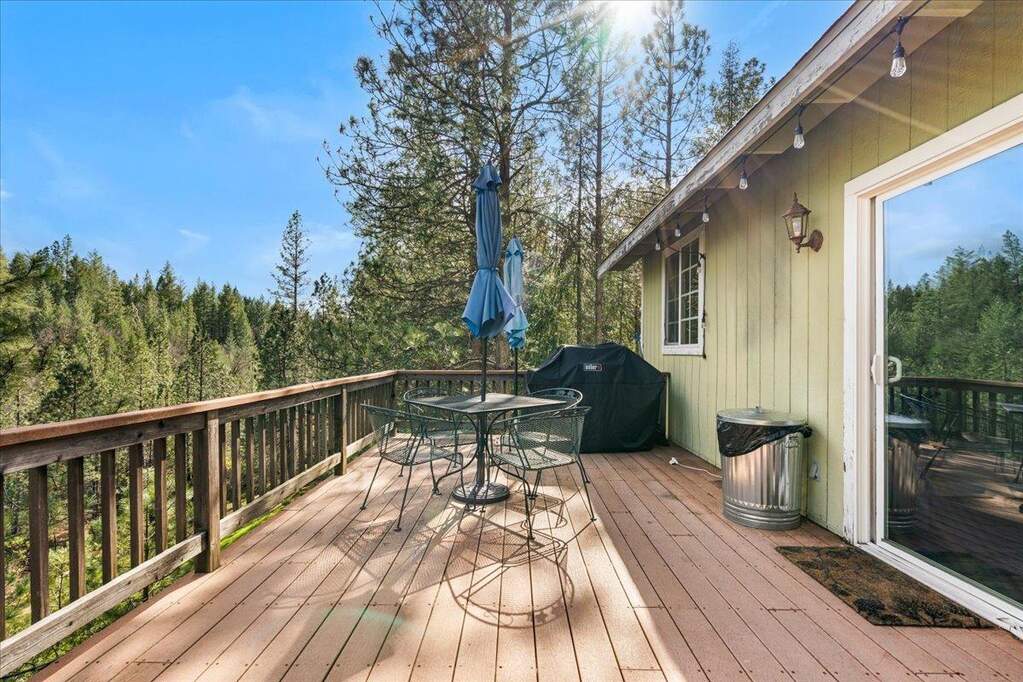 14230 Anvil Road, Grass Valley, CA 95945
