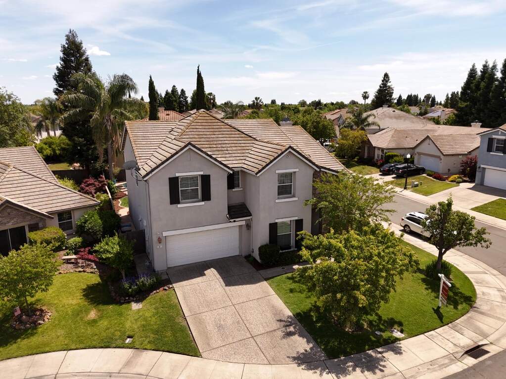 4 Kalmia Court, Sacramento, CA 95835