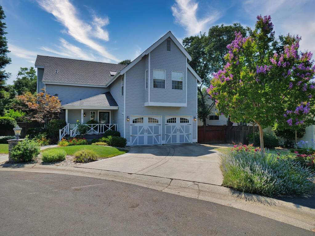 9736 Snowberry Way