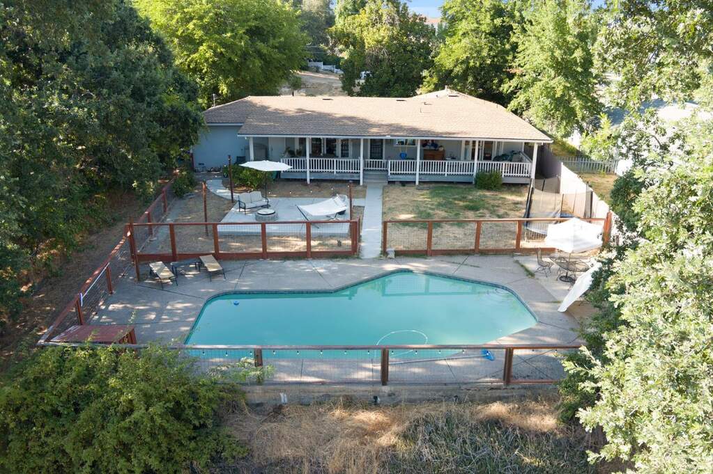 8956 Eden Oaks Avenue