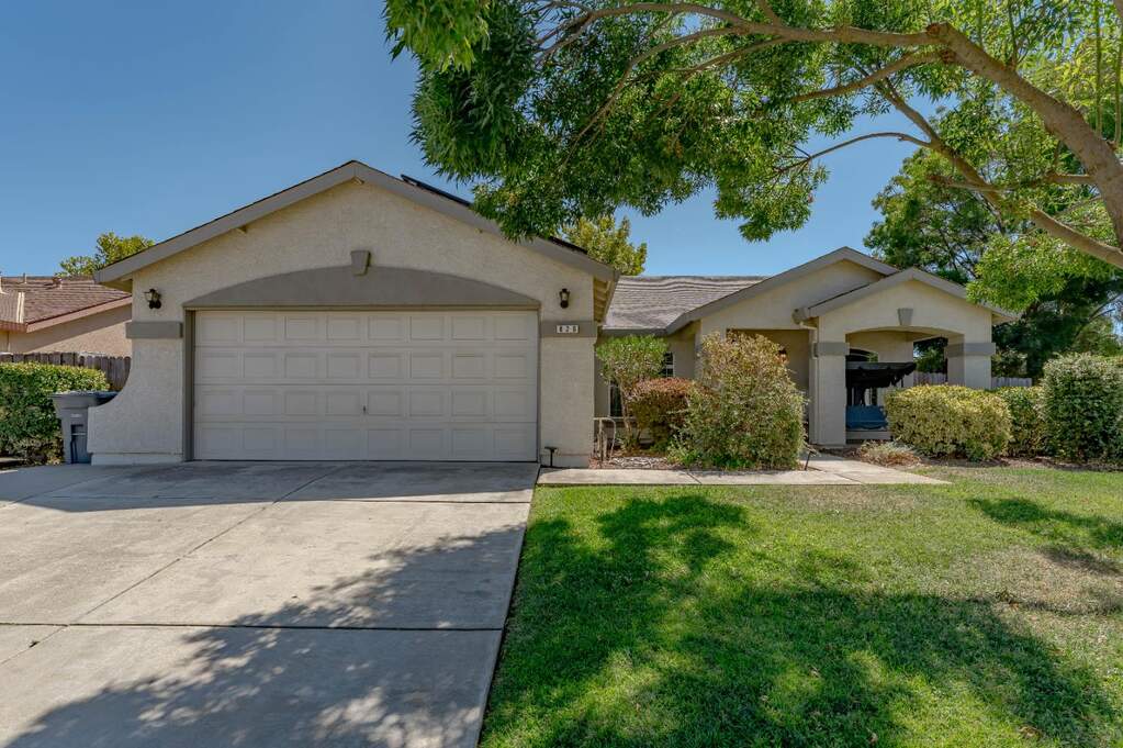 826 Griffith Way