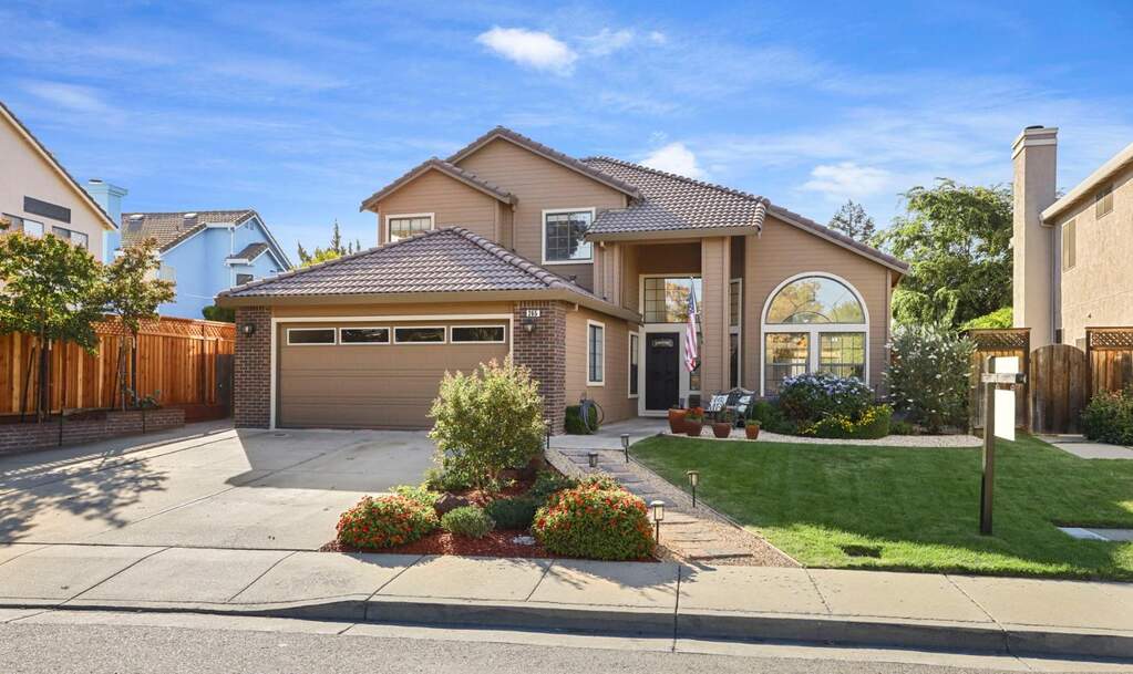 265 Quail Meadows Lane, Tracy, CA 95376 | MLS# 225135696 | Christie's ...