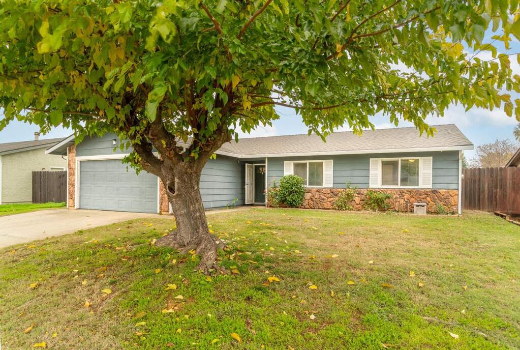 10167 Country Way, Sacramento, CA 95827 | MLS# 225148987 | Christie's ...