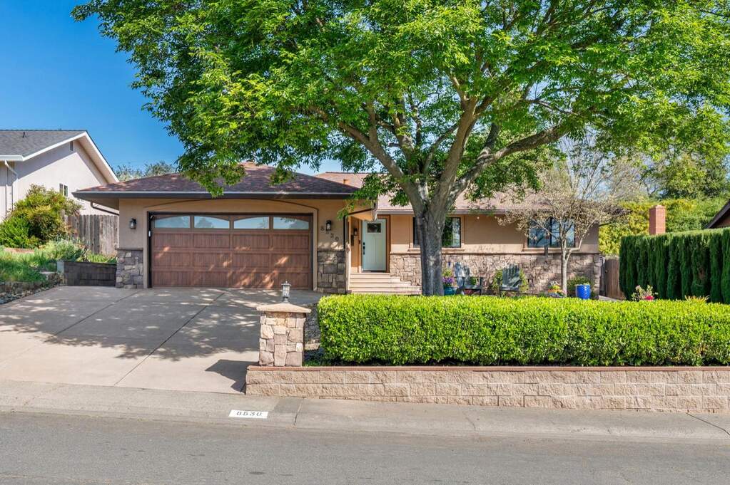 8530 Hayden Way, Fair Oaks, CA 95628 | MLS# 226035508 | Christie's ...