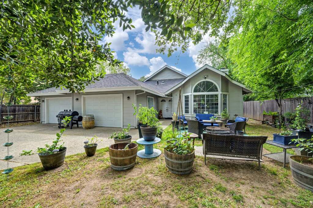 7548 Sycamore Drive, Citrus Heights, CA 95610 | MLS# 226041705 ...